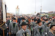 Oktoberfest 2017 Böllerschießen vor der Bavaria - Oktoberfest-Landesschießen am 3.10.2017 (©Foto:Martin Schmitz)